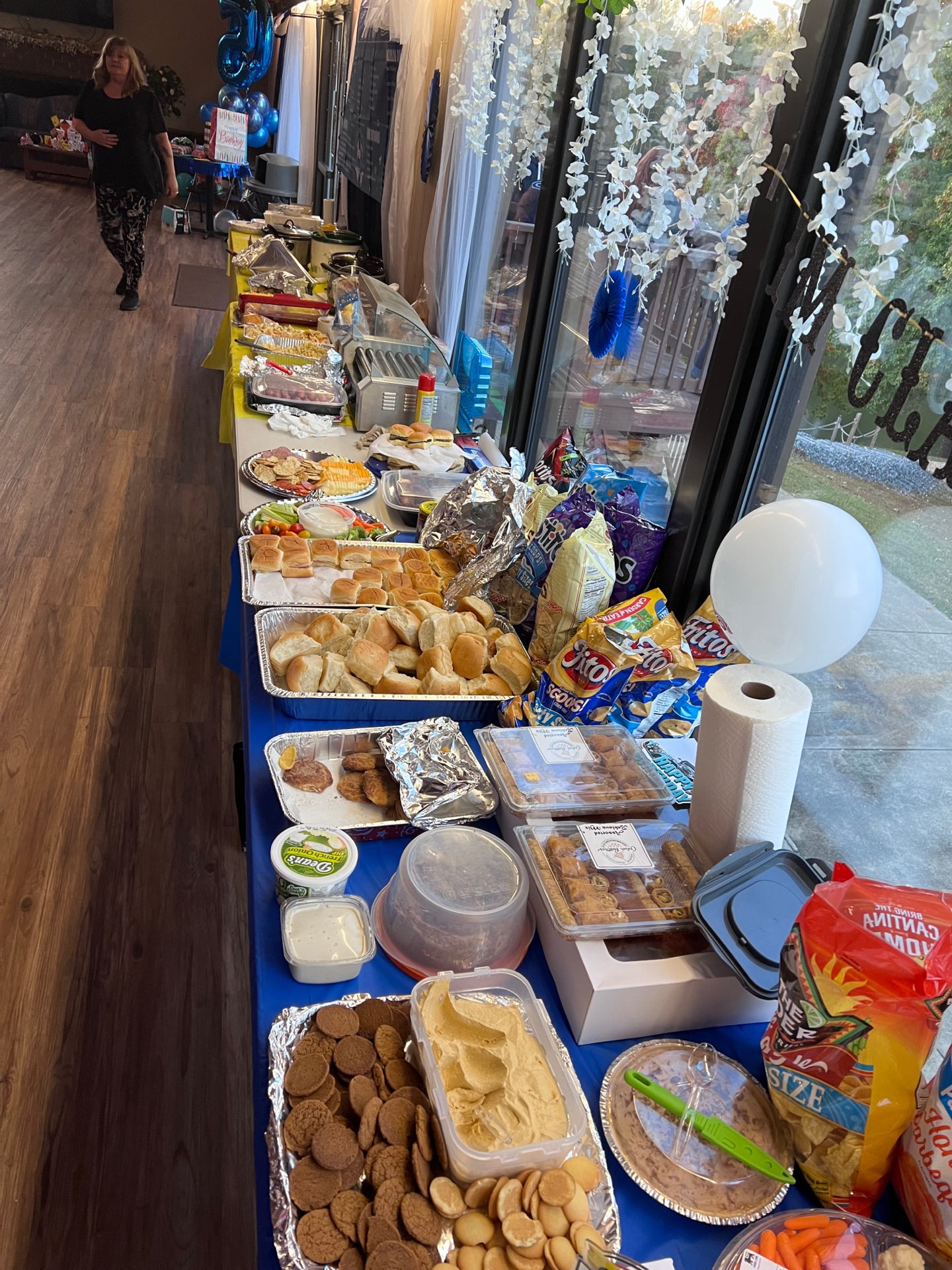 Dining and food service at Indian Acres